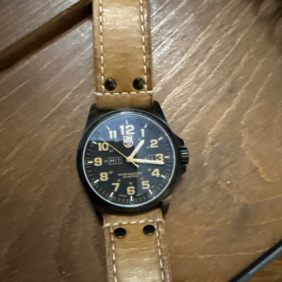 LUMINOX ATACAMA FIELD DAY DATE 1920 SERIES  Reference#: XL.1925, 45 mm diameter, - Picture 1 of 4
